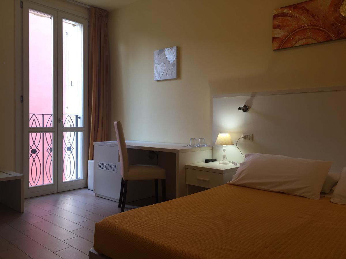 Hotel Soresina Luaran gambar